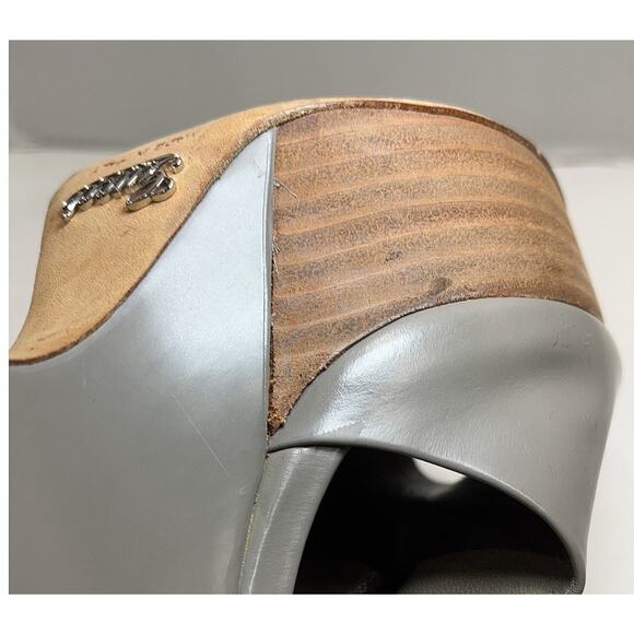 Authentic GUCCI Clemence Gray Leather Peep Toe Wedge Cut Out Heel Size EU 39/9 - Picture 5 of 10